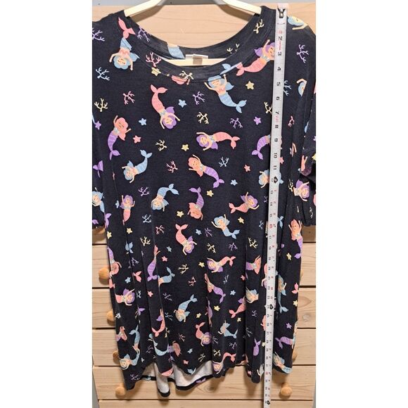 LuLaRoe Mermaid Print Top โ Size 3X - Picture 8 of 8
